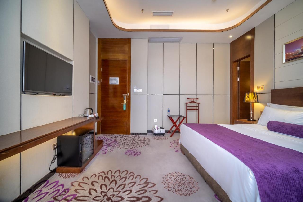 Relteem Hotel Zhongshan  Zewnętrze zdjęcie