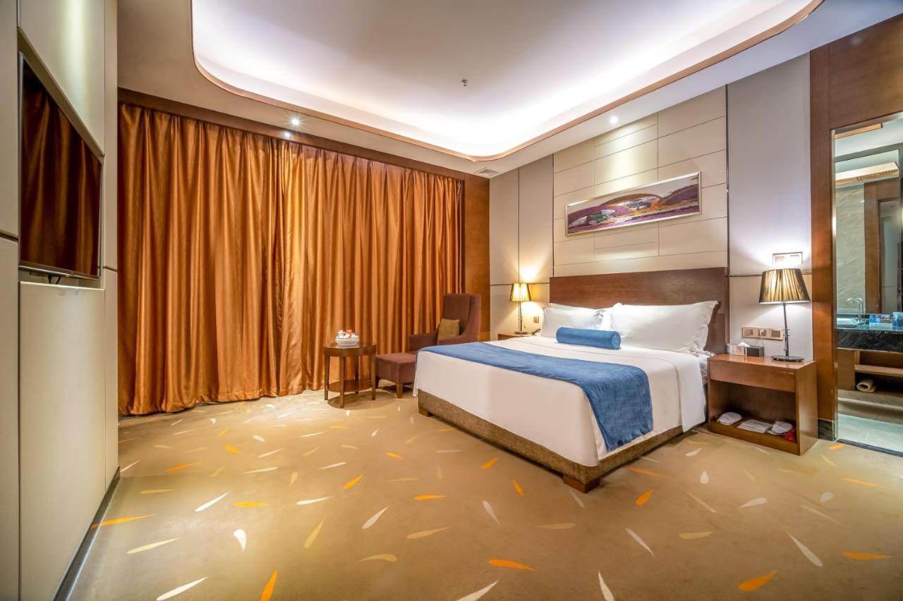 Relteem Hotel Zhongshan  Zewnętrze zdjęcie
