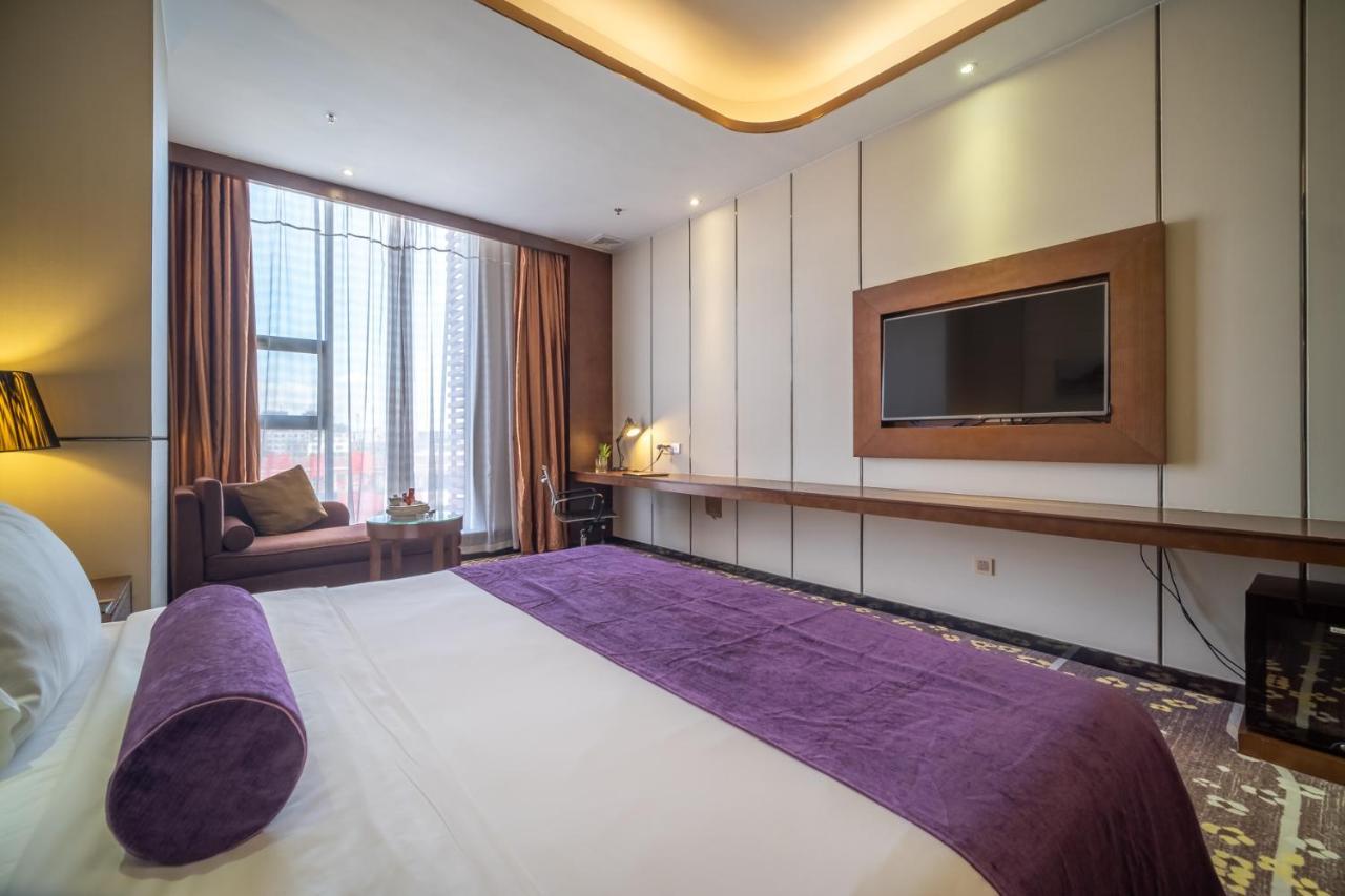 Relteem Hotel Zhongshan  Zewnętrze zdjęcie