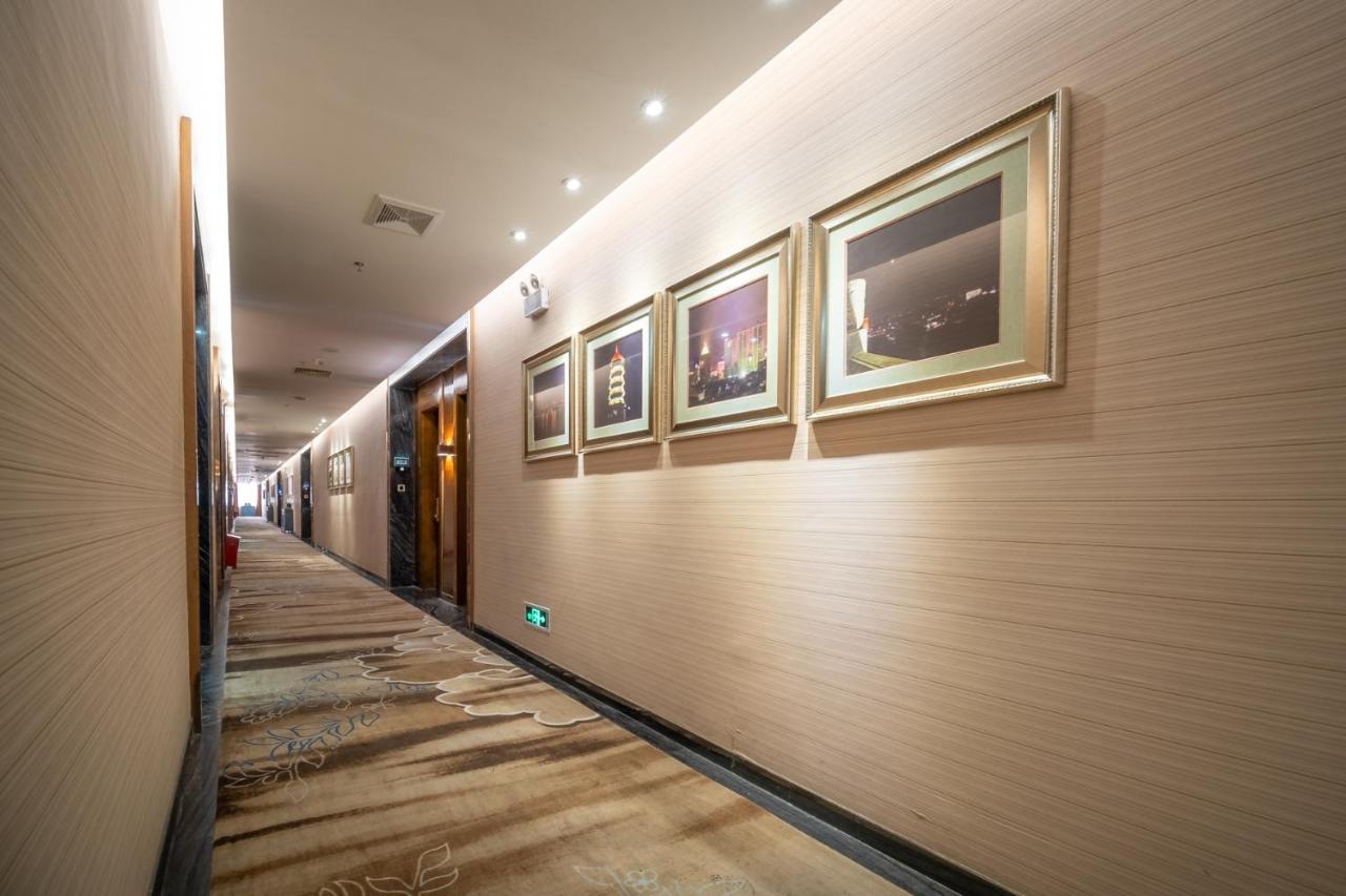 Relteem Hotel Zhongshan  Zewnętrze zdjęcie
