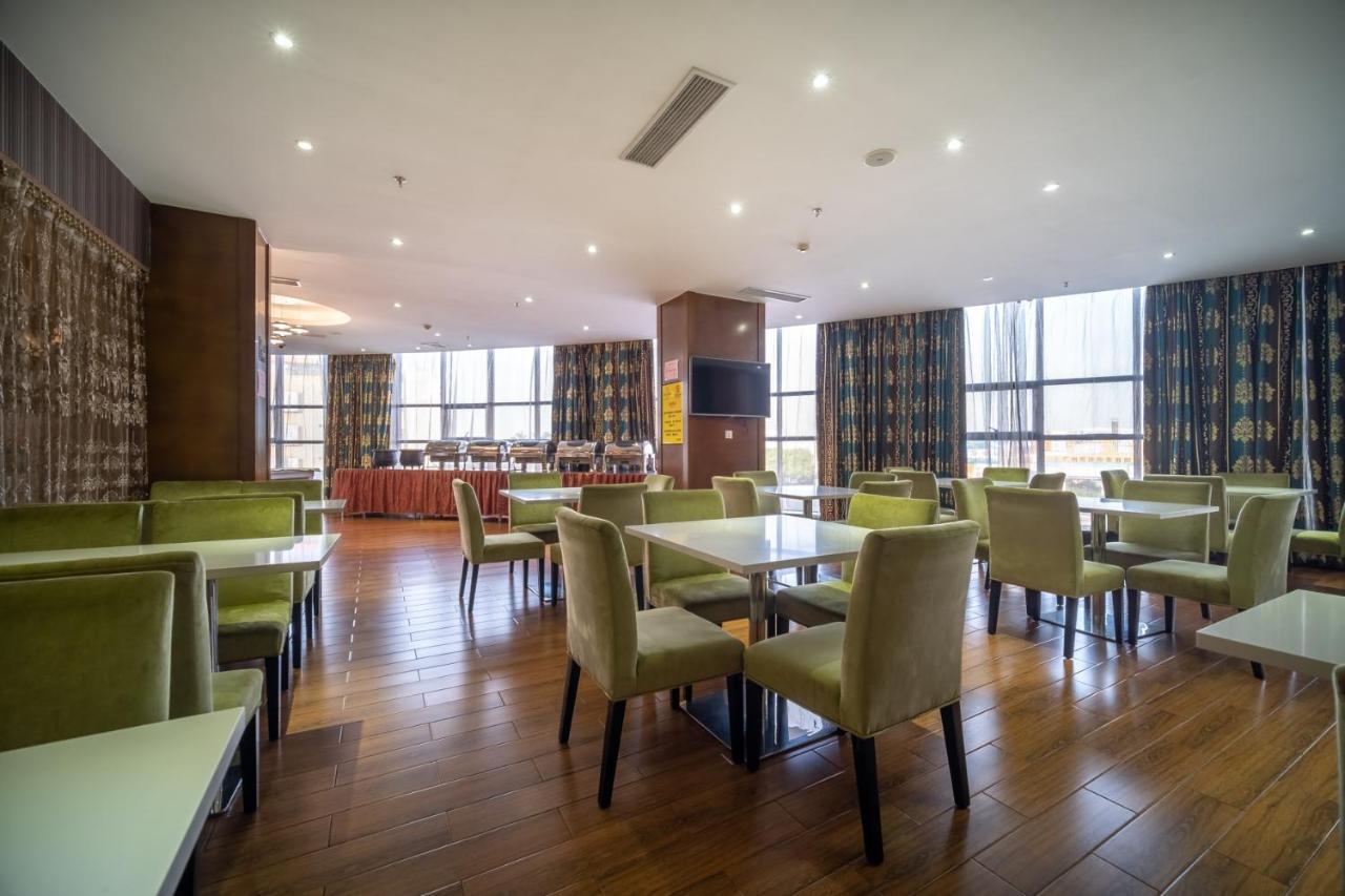 Relteem Hotel Zhongshan  Zewnętrze zdjęcie